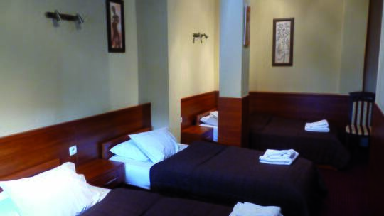 2 Klassenfahrt Krakau HotelMaksymilian Dreibettzimmer