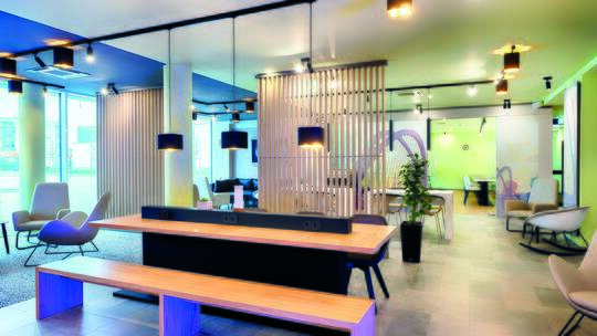 4 Klassenfahrt Strasbourg B&BHotelKehl Lobby