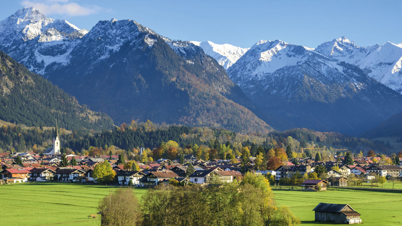 Klassenfahrt Oberstdorf im Allgäu Panoramasicht über Oberstdorf im Allgäu