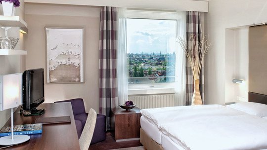 Estrel Hotel Berlin GmbH Estrel Hotel Berlin GmbH