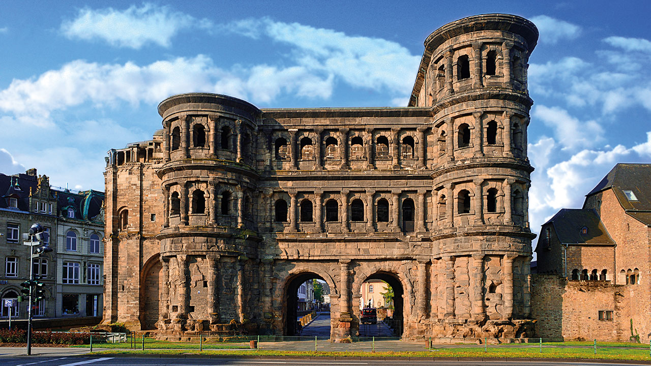 Porta Nigra in Trier Ansicht auf Porta Nigra in Trier