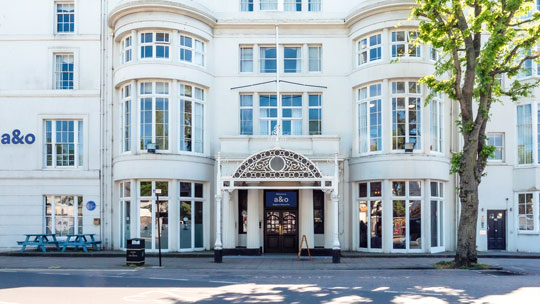 Klassenfahrt Brighton ao hostels