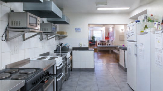 4 Klassenfahrt London AstorHydePark Küche