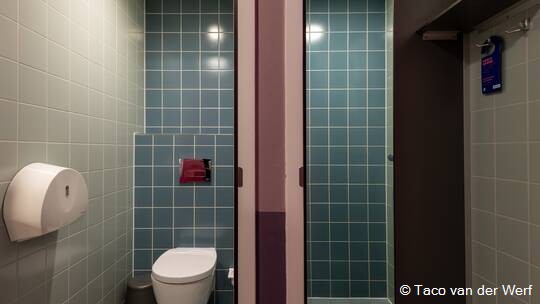 4 Klassenfahrt Amsterdam StayokayVondelpark Badezimmer