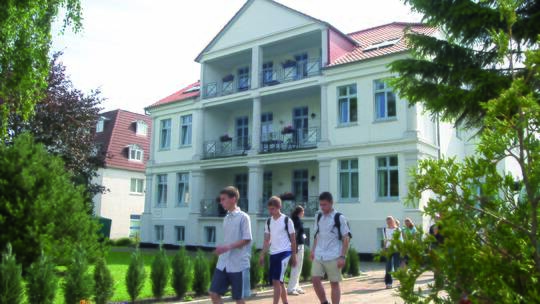 1 Klassenfahrt Kühlungsborn Hermann17 Außenansicht