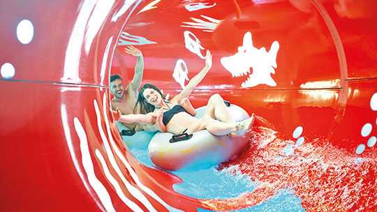 2 Klassenfahrt Weissenhaeuser Strand Freien undFreizeitpark Subtropisches Badeparadies Rutschen