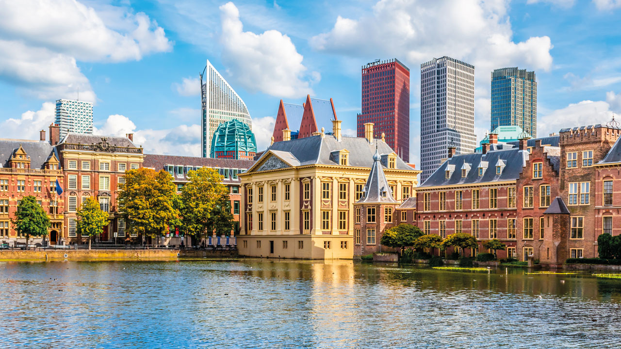 Klassenfahrt Den Haag Parlament in Den Haag