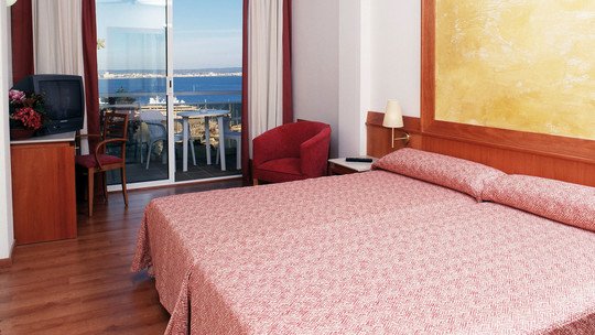 Hotel Catalonia Majorica ★★★★ Hotel Catalonia Majorica ★★★★