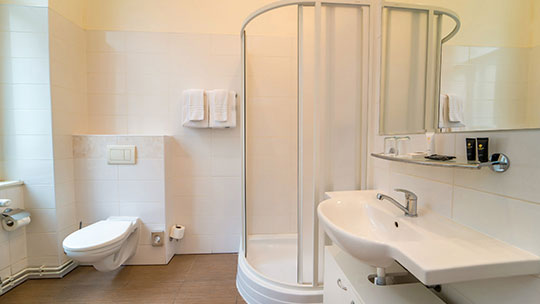3 Klassenfahrt Prag Hotel Metropolitan Badezimmer