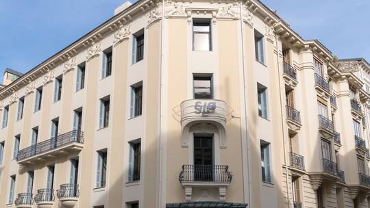 5 Klassenfahrt Nizza SLOHostelNice Aussenansicht 5 Klassenfahrt Nizza SLOHostelNice Aussenansicht