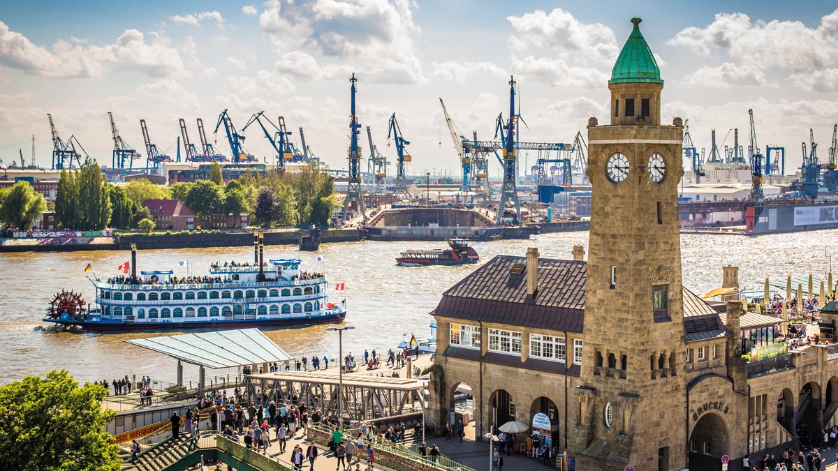 Blick auf den Hamburger Hafen