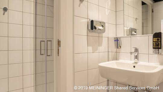 4 Klassenfahrt Brüssel MeiningerBrüsselGareduMidi Bad