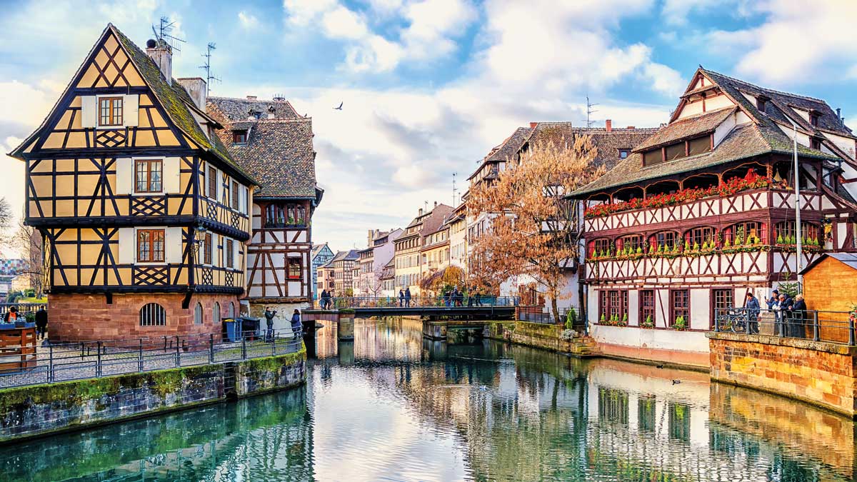 Fachwerkhäuser in Straßburg und Elsass
