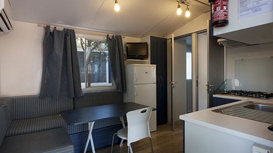 5 Klassenfahrt Venedig CampingVillageCavallino Mobilheimkueche
