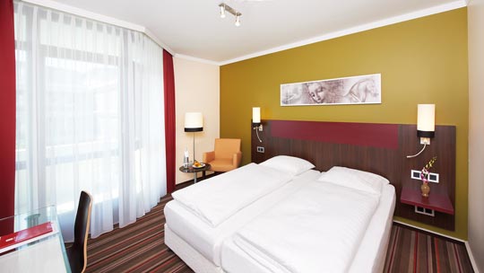 Leonardo Hotel & Residenz München Leonardo Hotel & Residenz München