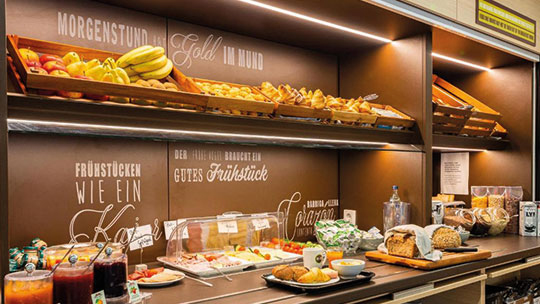 2 Klassenfahrt Essen BnB Fruestueck1