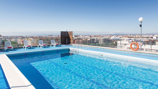 z. B.: Hotel Expo Valencia ★★★
