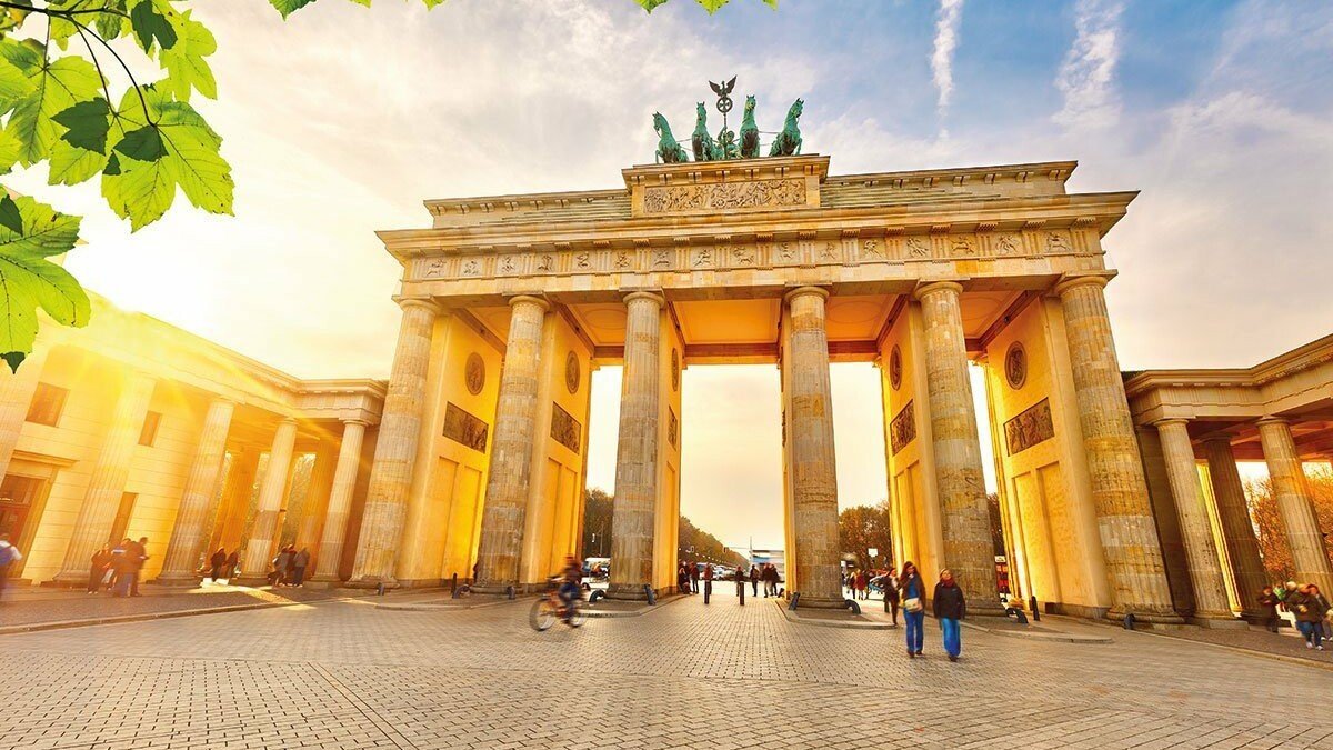 Mitarbeiter Reiseorganisation Berliner Tor