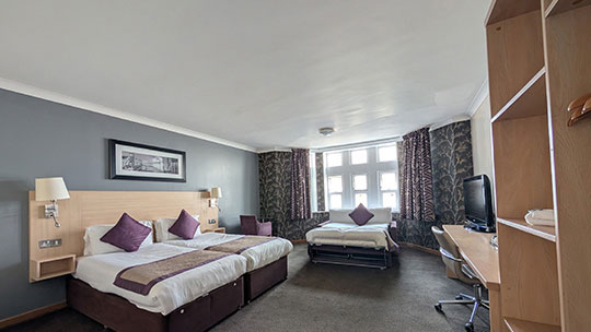 3 Klassenfahrt Eastbourne Shore View Hotel Eastbourne Mehrbettzimmer