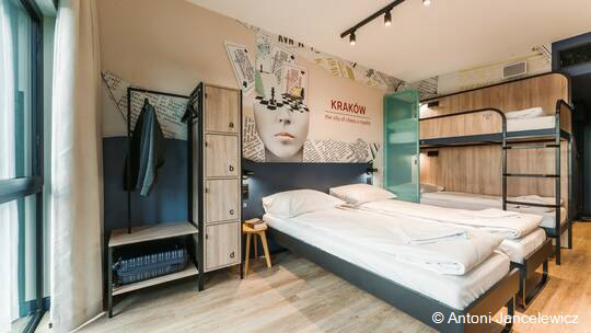 2 Klassenfahrt Krakau MEININGERHotelKrakowCentrum Vierbettzimmer
