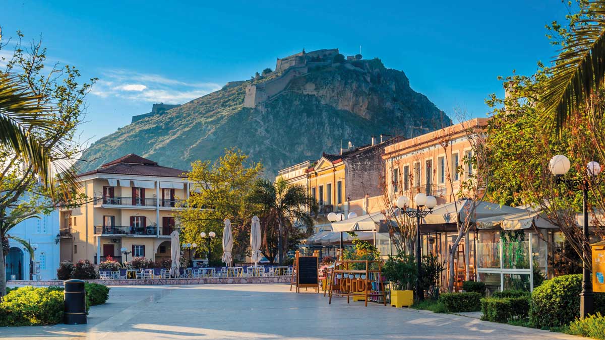 Marktplatz in Nafplion auf der Peloponnes