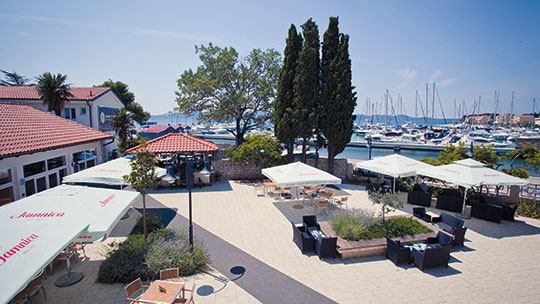 3 Klassenfahrt Zadar YouthHostelZadar Terrasse 3 Klassenfahrt Zadar YouthHostelZadar Terrasse