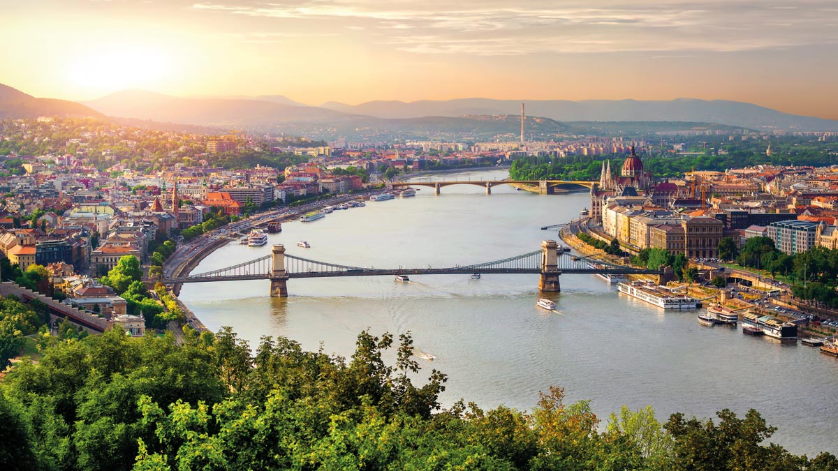 Fischerbastei Panorama in Budapest