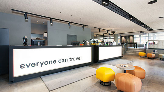 1 Klassenfahrt Koeln ao Neumarkt Lobby