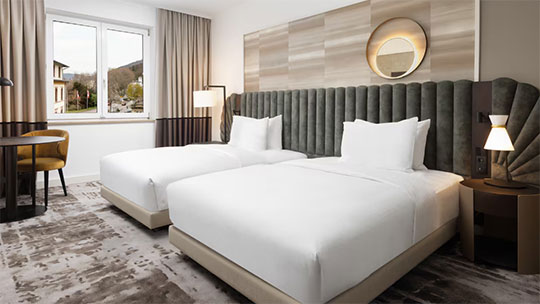 1 Gruppenreise  Heidelberg HiltonHeidelberg Zimmer