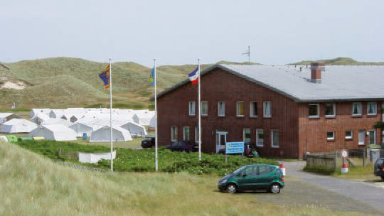 1 Klassenfahrt Sylt JugendzeltplatzMövenbergList Zeltplatzvonweitem