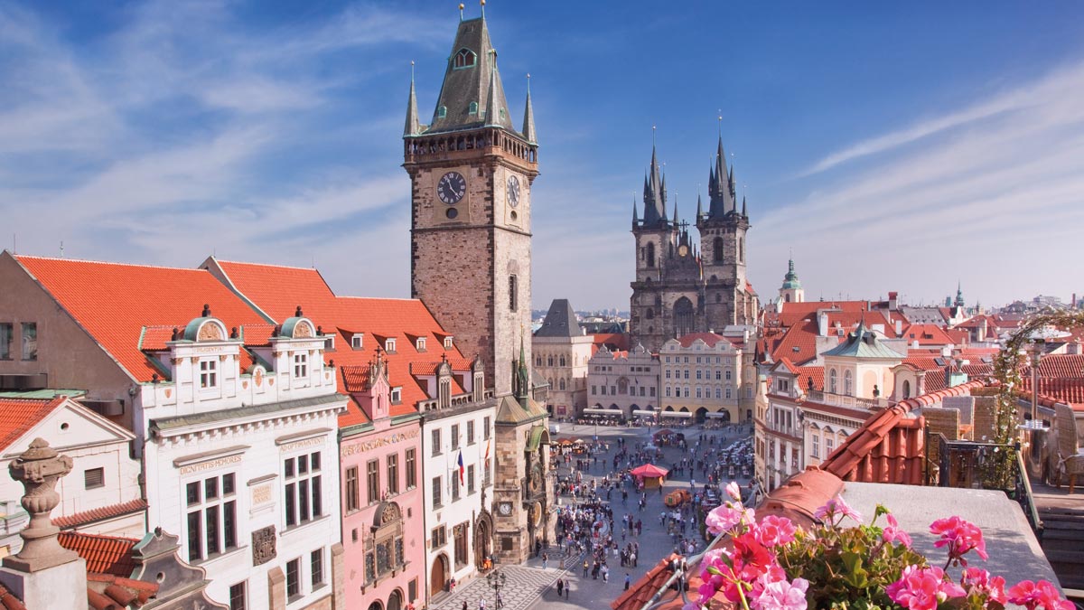 Marktplatz mit Prager Altstadt