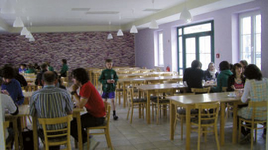 3 Klassenfahrt BrandenburgischeSeen JugenddorfamRuppinerSee Speisesaal 3 Klassenfahrt BrandenburgischeSeen JugenddorfamRuppinerSee Speisesaal