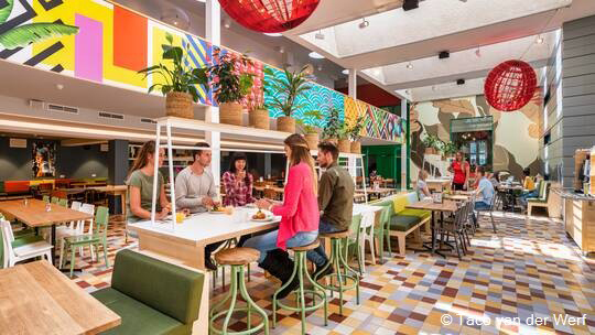 4 Klassenfahrt Amsterdam StayokayOost Aufenthaltsbereich