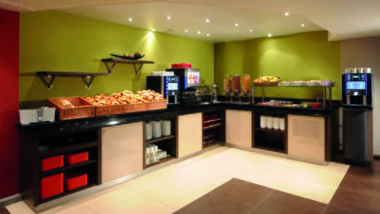 2 Gruppenreise Antwerpen LeonardoAntwerpen Frühstücksraum