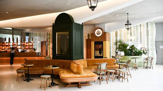 4 Klassenfahrt Paris FIAPParis Lobby