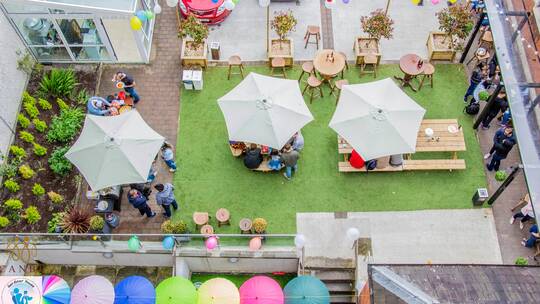 3 Klassenfahrt Dublin GardinerHouseHostel Außenbereich 3 Klassenfahrt Dublin GardinerHouseHostel Außenbereich