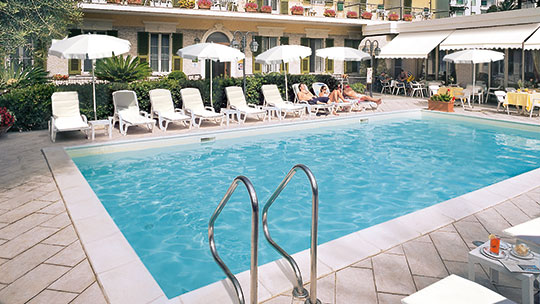 1 Gruppenreise SanRemo HotelParadisoSanRemo Pool 1 Gruppenreise SanRemo HotelParadisoSanRemo Pool