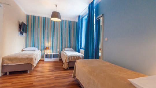 2 Klassenfahrt Krakau PremiumHostel Dreibettzimmer