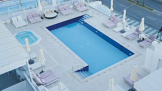 1 Klassenfahrt Andalusien HotelNatursunTorremolinos TerrassemitPool