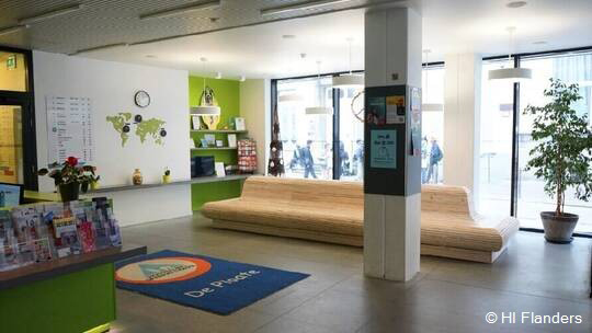 3 Klassenfahrt Oostende JugendherbergeDePloate Lobby