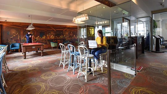 1 Kassenfahrt Galway und Dublin Kinlay Hostel  Galway Lobby