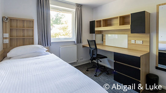 2 Klassenfahrt Canterbury Parkwood Houses Canterbury Zimmer