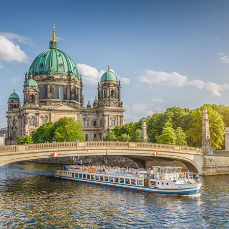 Schifffahrt auf der Spree